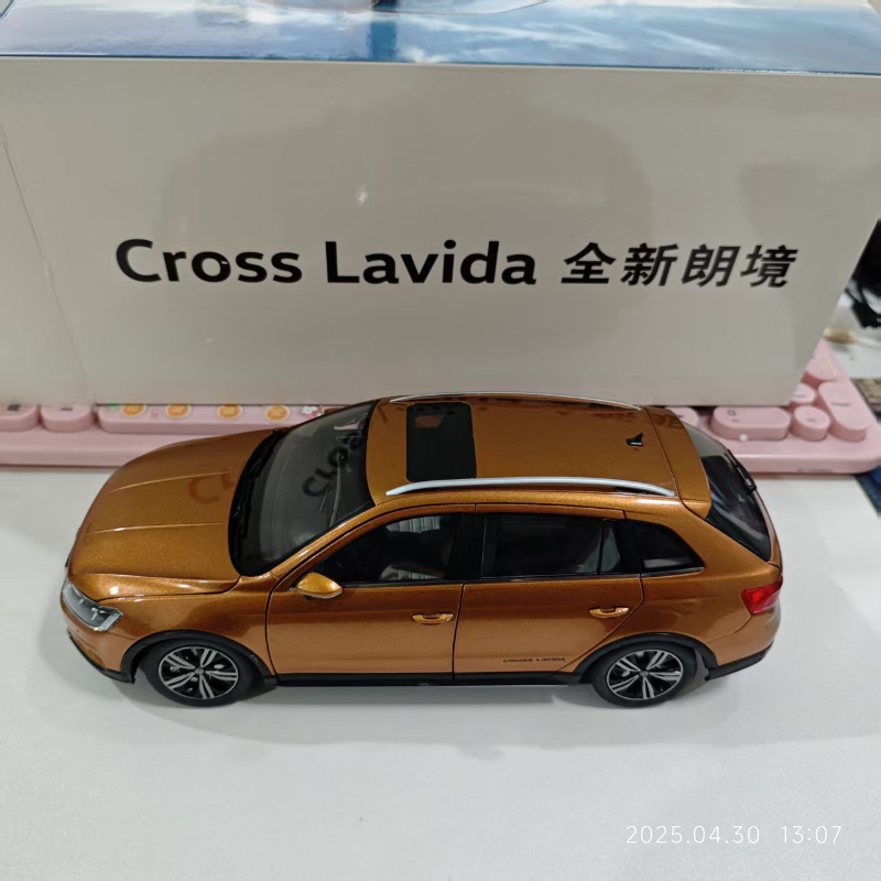 عيب دييكاست 1/18 مقياس فولكس ف - مراجعة Model Kit Volkswagen وسعره